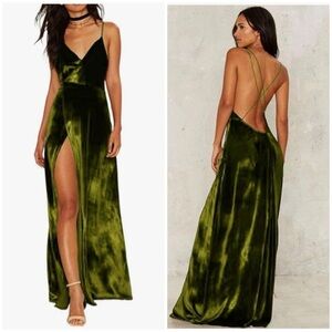 New! UOOZEE Olive Green Velvet Spaghetti-Strap deep V neck backless Maxi Dress